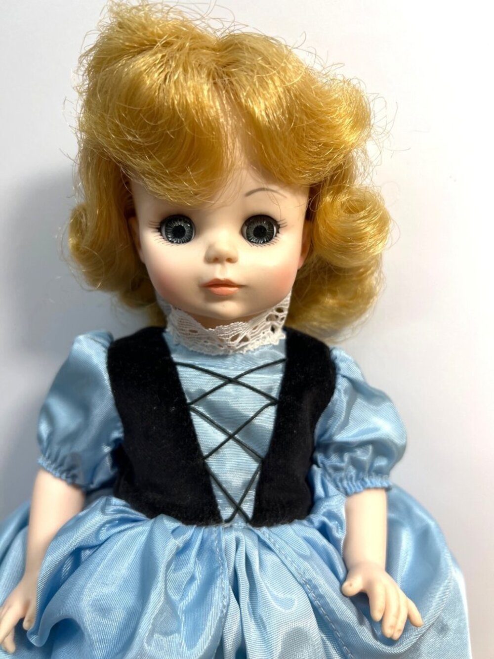 Madam Alexander Vintage Goldi Locks 14" Blonde Doll In Blue Dress With Box - Picture 2 of 3